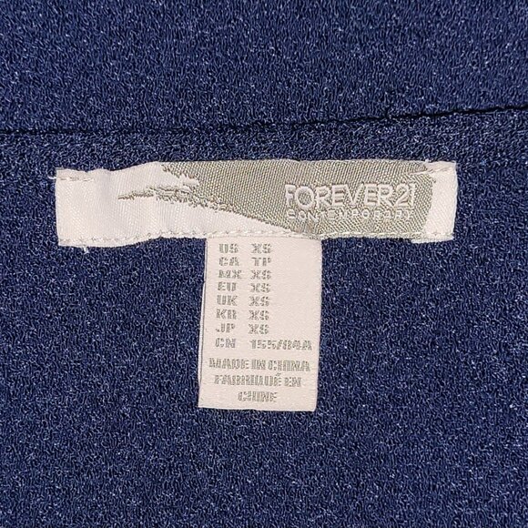 XS | Forever 21 | Indigo Drift Soft Stretch Batwing Sleeve Tee - Picture 4 of 5